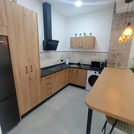 Appartamento Moderno Junto A Estacion De Tren *
